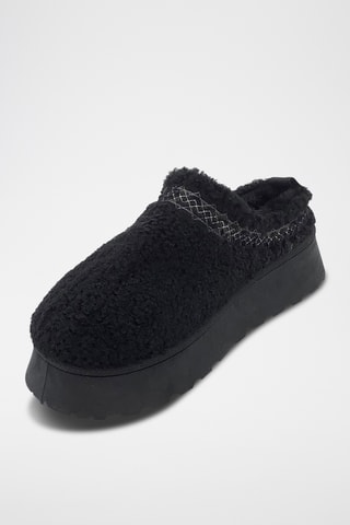 Socas forradas com plataforma - Preto