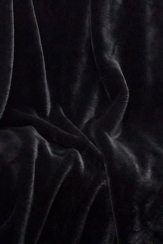 Manta Opullence Preto - 120 x 150 x 2 cm