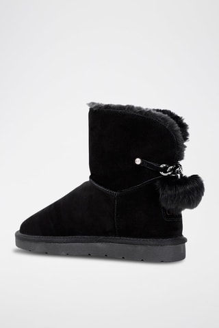 Botins forrados em raspa de couro Preto