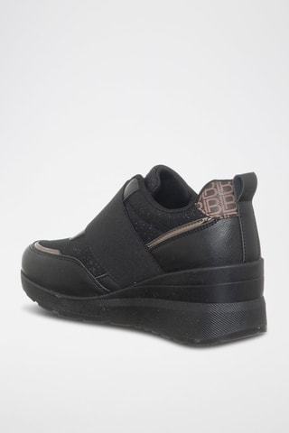 Slip-on com cunha - Preto - Laura Biagiotti