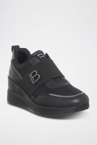 Slip-on com cunha - Preto - Laura Biagiotti