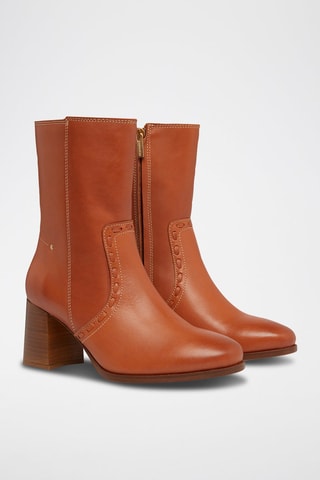 Botins em couro - Castanho