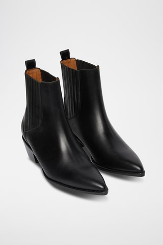 Botins em couro - Preto