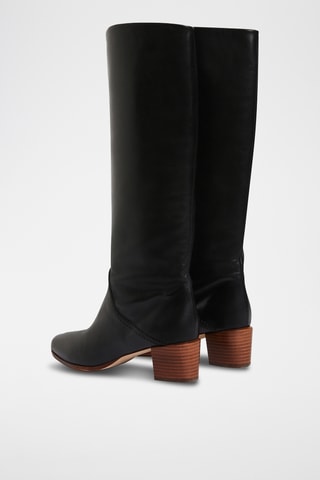 Botas em couro - Preto