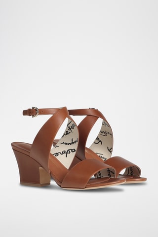 Ferragamo - Sandales à talons en cuir de veau - Marron
