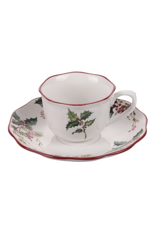 Tasse et soucoupe en porcelaine