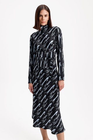 Vestido midi - Preto e azul-celeste