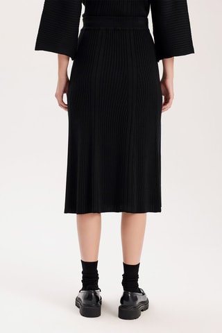 Saia midi - Preto