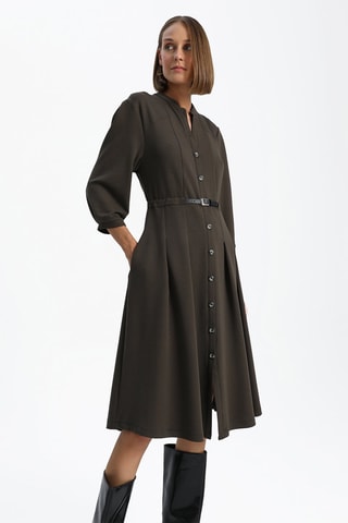 Vestido midi em veludo - Caqui