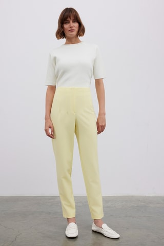 Calças slim cintura subida - Amarelo