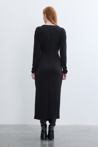 Vestido traçado - Preto