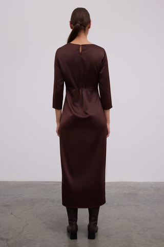 Vestido direito - Castanho