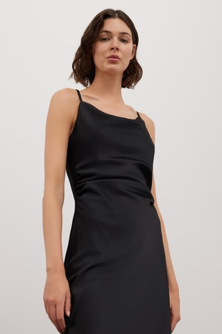 Vestido midi - Preto