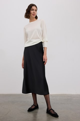 Saia midi Preto