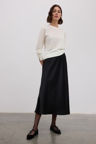 Saia midi Preto