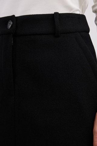 Saia midi cintura subida - Preto