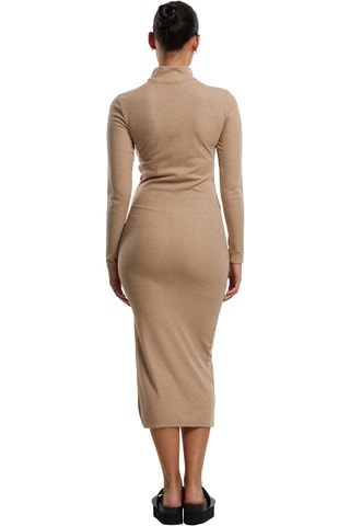 Nauwaansluitende Jurk - Beige