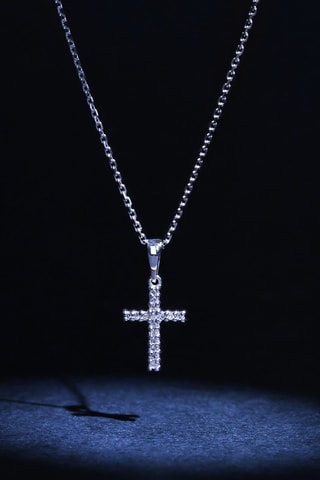 Pendentif Croix du bonheur - Or blanc et diamants
