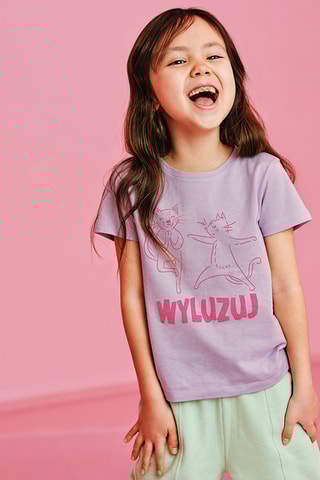 T-shirt. Lichtroze