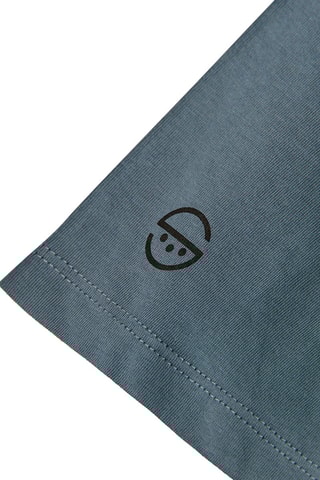 T-shirt. Grijs