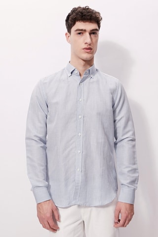 Camisa em linho 
Branco e azul