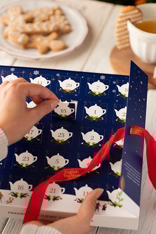 Calendrier de l'avent livre bleu 25 sachets pyramides - 50 g