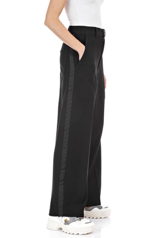 Calças flare de cintura subida - Preto