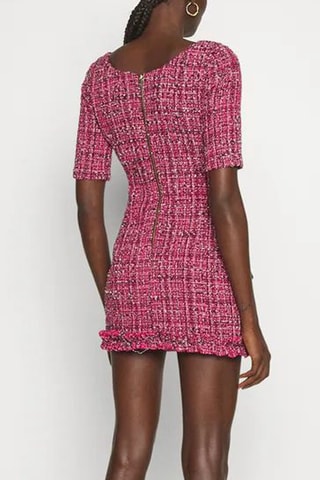 Vestido direito em tweed - Rosa