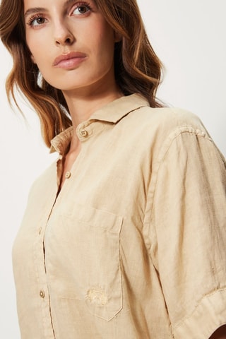 Camisa em linho Bege