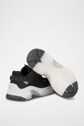 Sneakers com plataforma - Preto