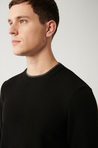 Camisola regular - Preto
