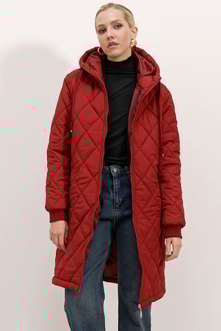 Blusão regular com capuz - Vermelho