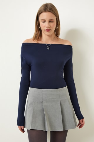 Top regular - Azul marinho
