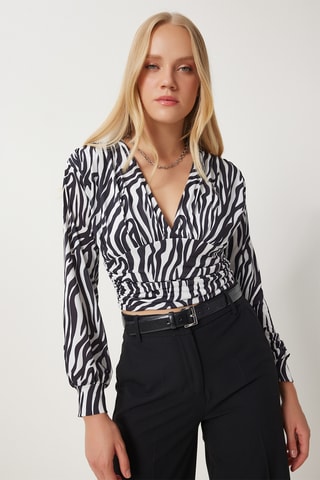 Blusa regular - Branco e preto
