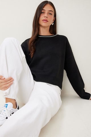 Camisola regular - Preto