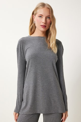 Blusa e calças - Cinzento