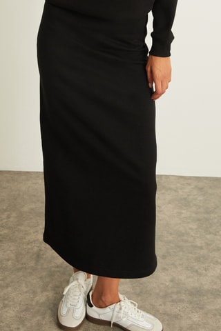 Saia midi - Preto