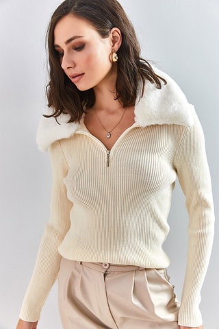 Camisola regular em lã - Cru