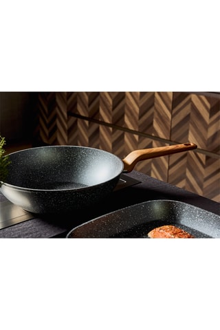 Wok avec manche en bois Wild Stone - 28 cm