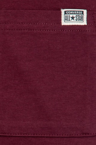 T-shirt. Bordeauxrood