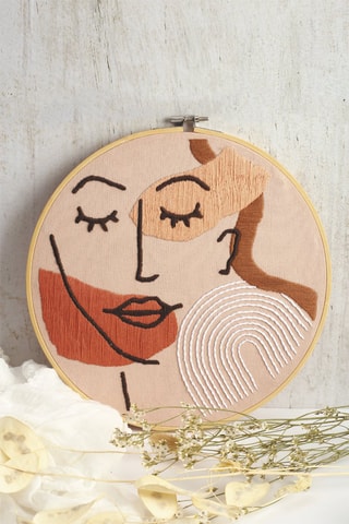 Kit broderie visage line art - 16 pièces - Dès 14 ans