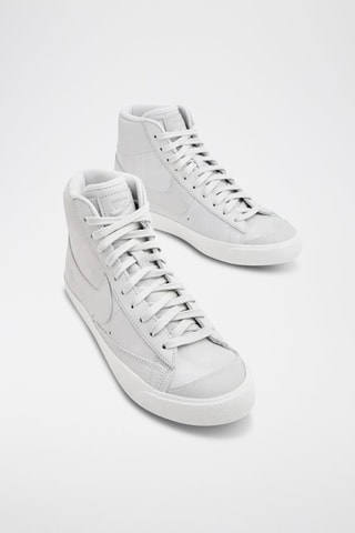 Nike Blazer Mid en cuir - Blanc