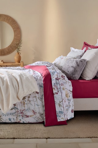 Katoensatijnen Hoeslaken - Bordeauxrood