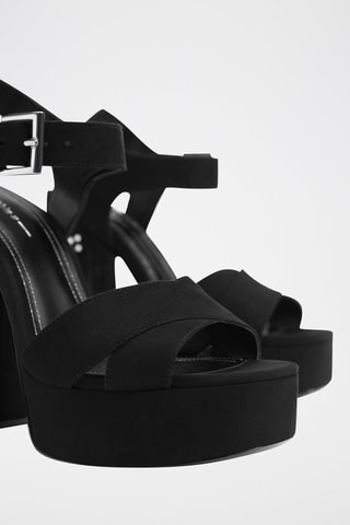 Sandales à talons - Noir