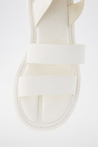 Sandales Ecru