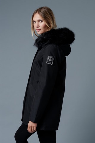 Parca com capuz Black Megeve Preto