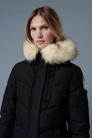 Blusão acolchoado com capuz Piau - Preto