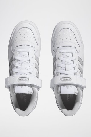 Chaussures de basketball en cuir enduit Forum Low - Blanc
