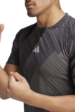 T-shirt d'entraînement slim d’entraînement Intensity - Beige