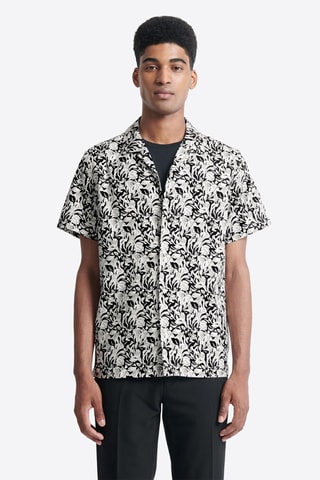 Camisa regular - Preto